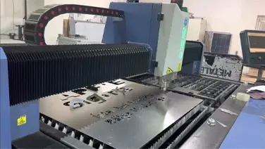 Fiber Lazer Kesim Makinesi